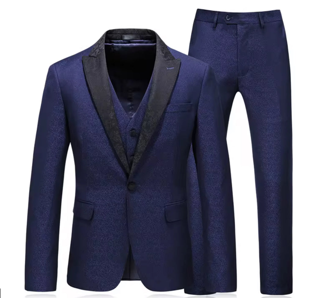 Royal Crest Signature Tuxedo Set