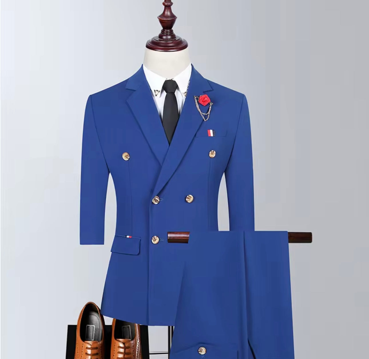 Royal Crest Signature Tuxedo Set